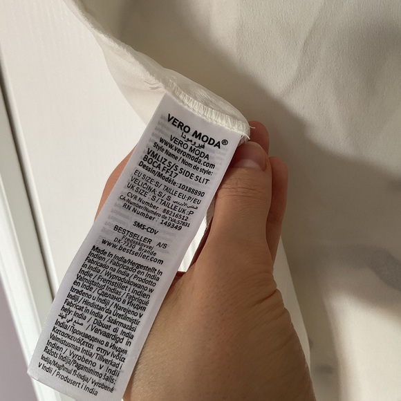 Vero Moda Cream Colour Sheer Leopard Top - Picture 11 of 16